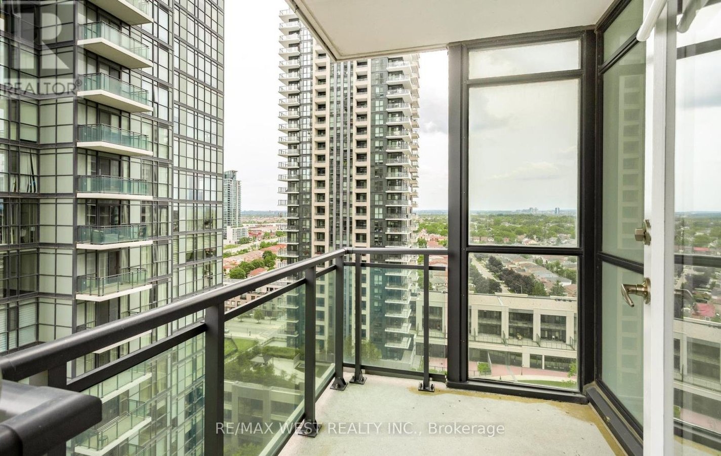 4070 CONFEDERATION PKWY #1504 PARKWAY - Photo 29