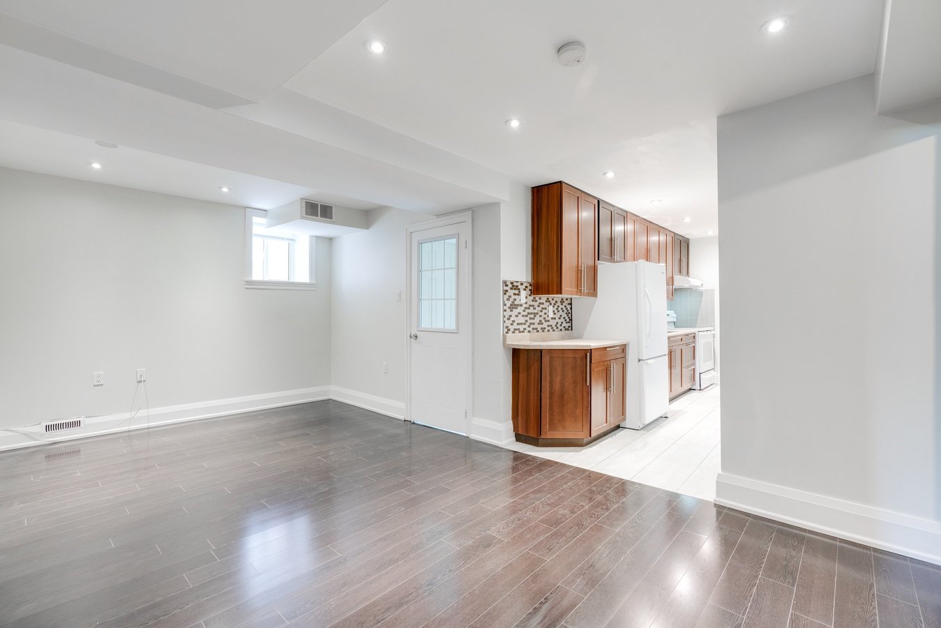 5674 Whitehorn Avenue - Photo 2