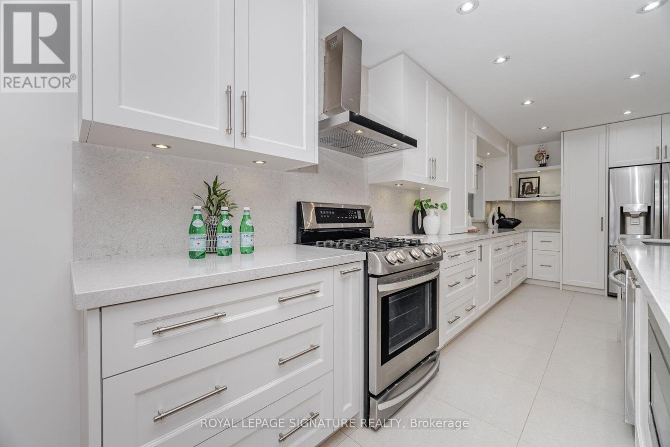5217 FALLINGBROOK DRIVE - Photo 16