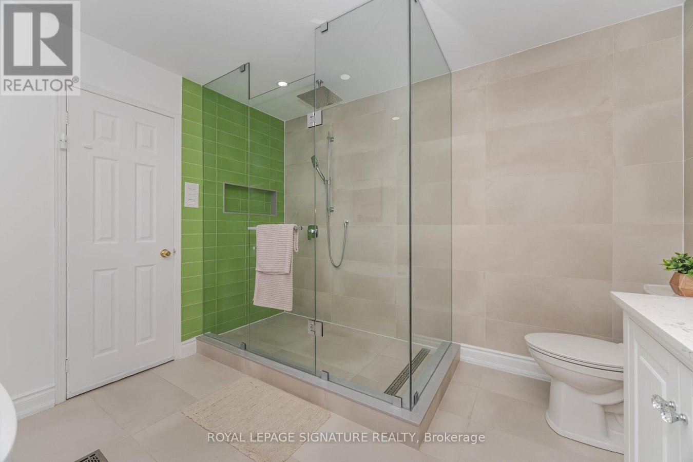 5217 FALLINGBROOK DRIVE - Photo 32