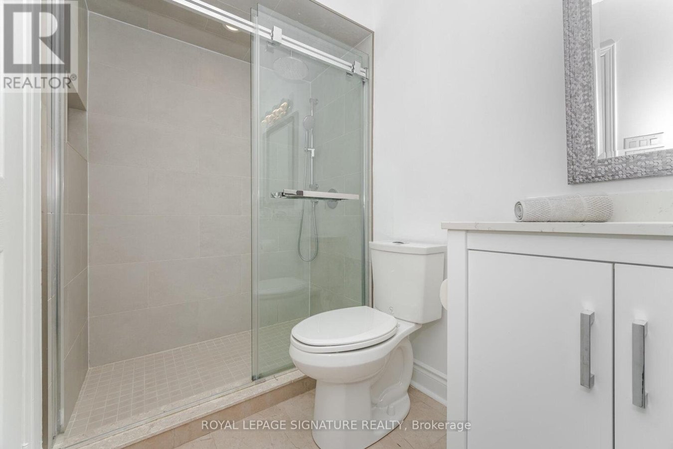 5217 FALLINGBROOK DRIVE - Photo 37