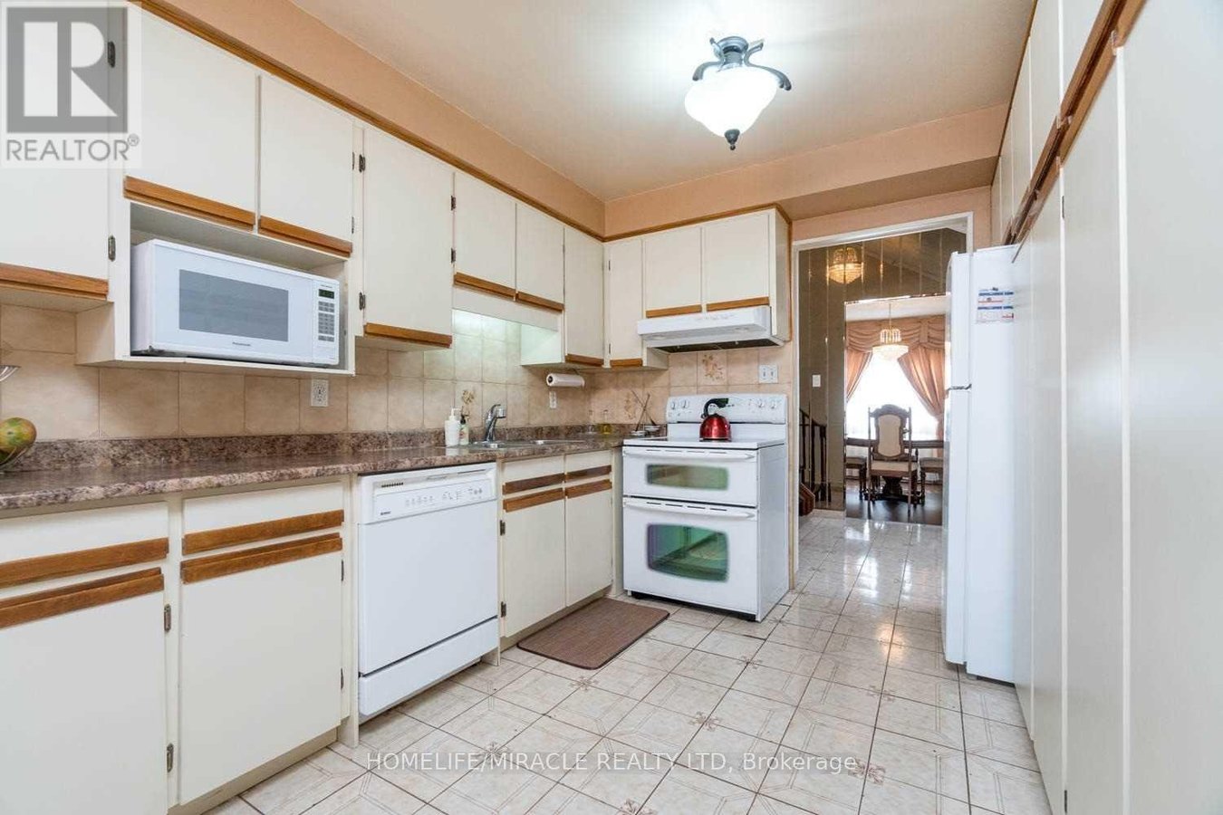 850 CHIPPENHAM DRIVE - Photo 5