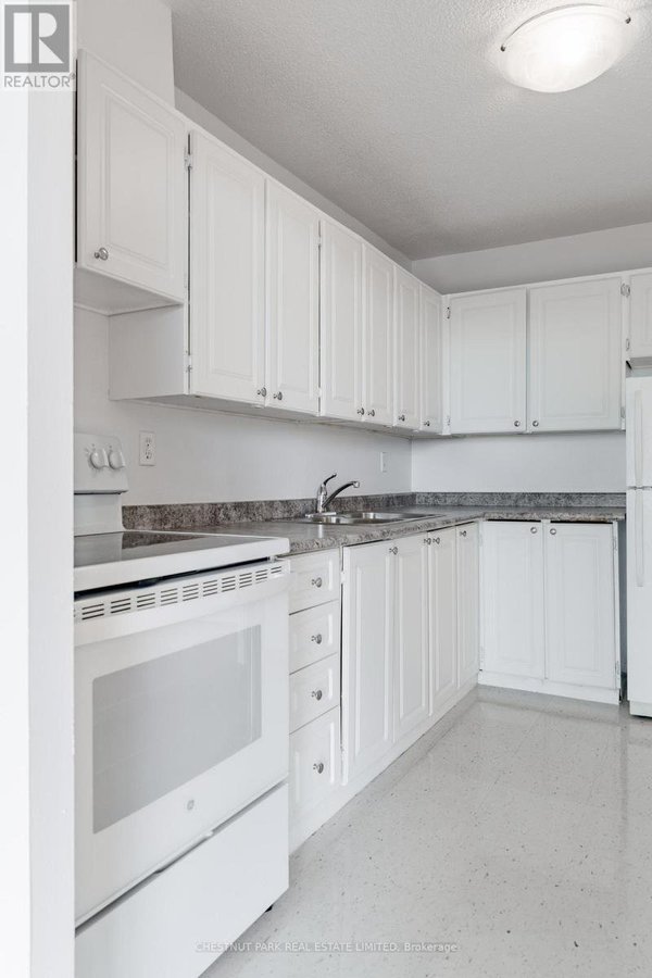 1412 - 150 LAKESHORE ROAD W - Photo 17