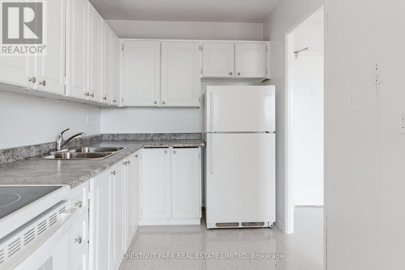 1412 - 150 LAKESHORE ROAD W - Photo 19