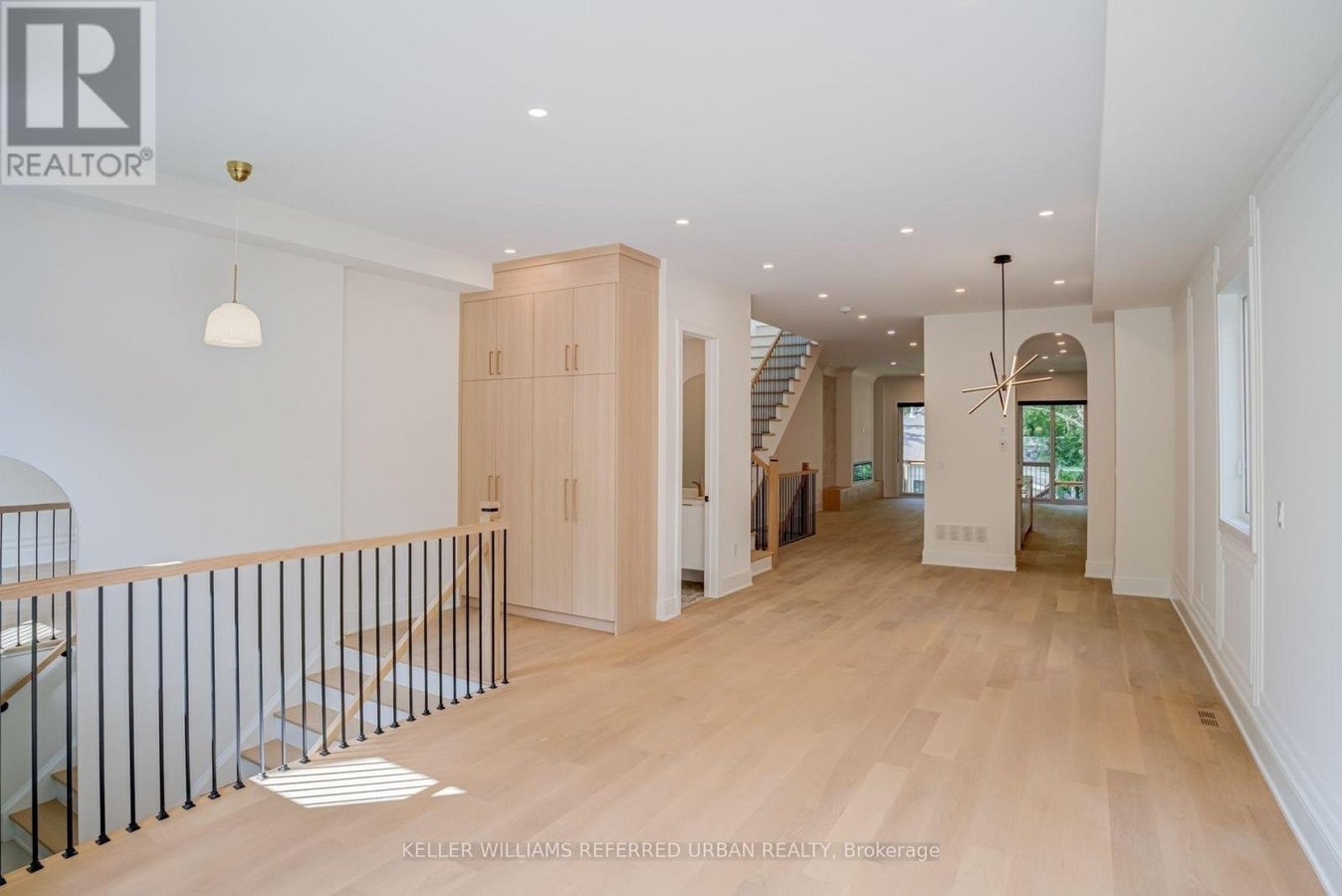 37 WESLEY AVENUE - Photo 7