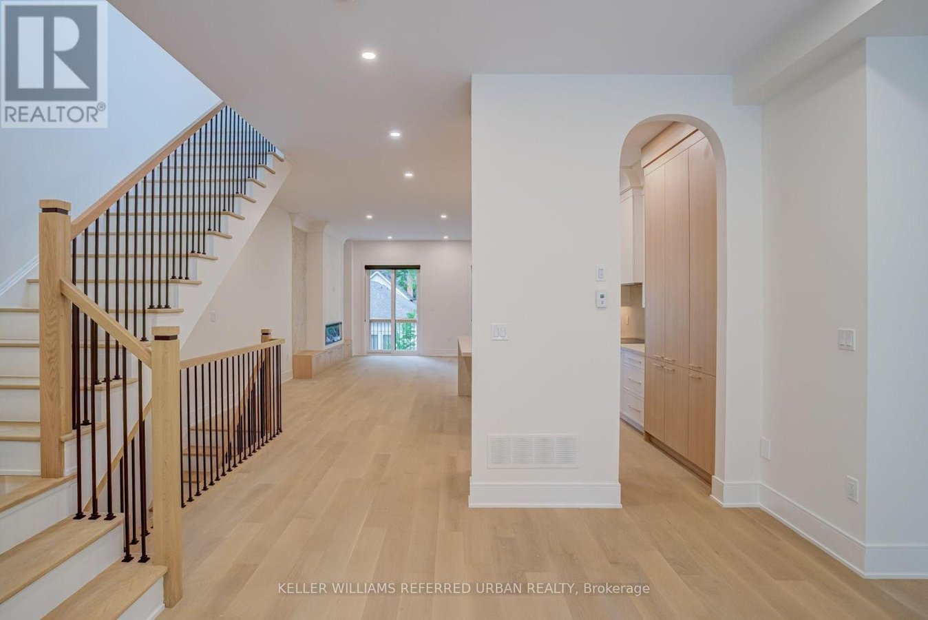 37 WESLEY AVENUE - Photo 13