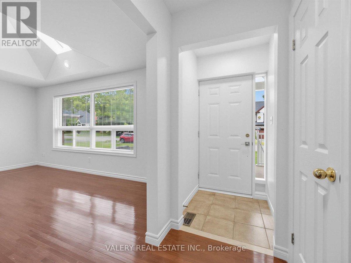 MAIN - 1366 APPLEWOOD ROAD - Photo 2