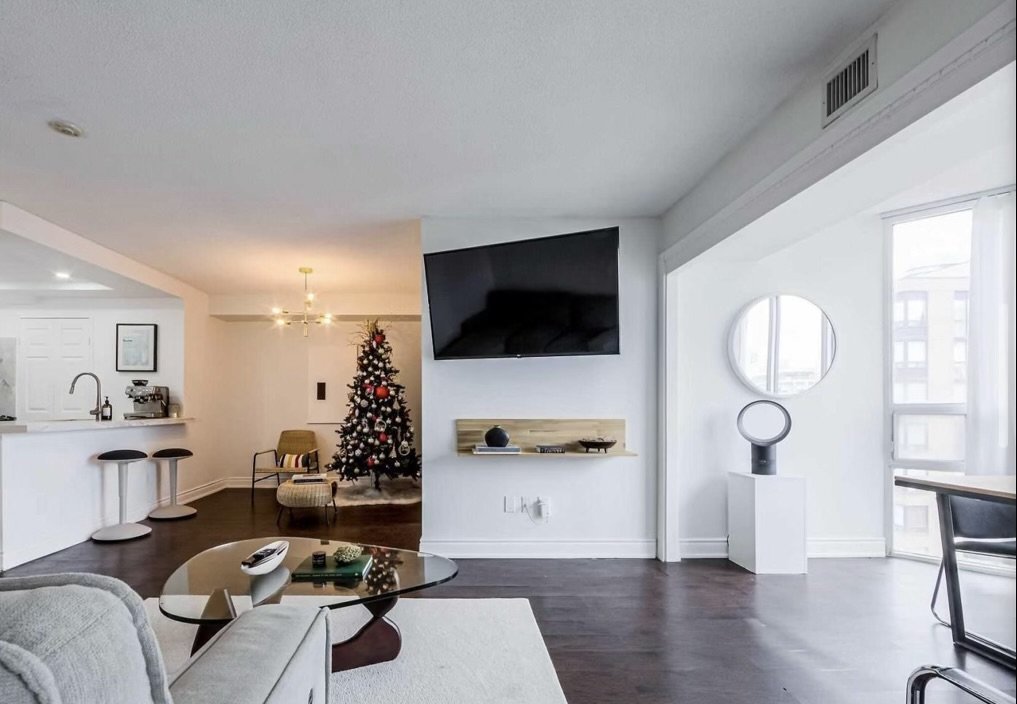 285 Enfield Place - Photo 2