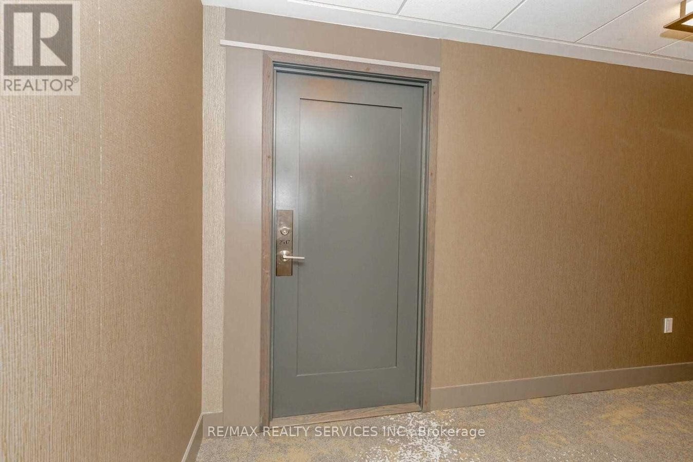 2517 - 35 WATERGARDEN DRIVE - Photo 6