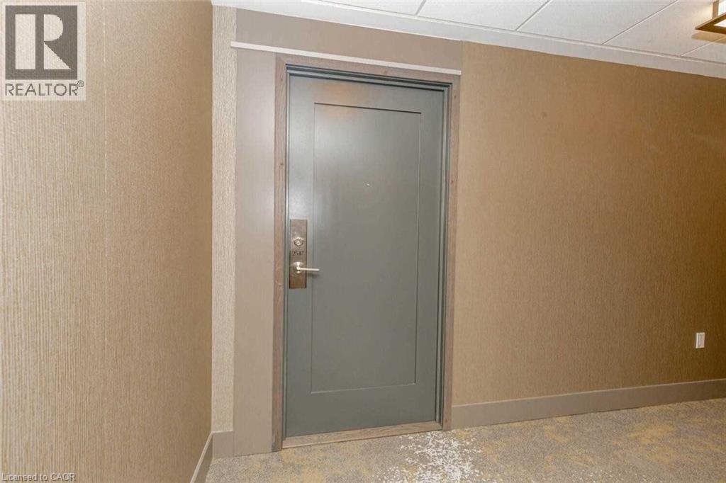 35 WATERGARDEN Drive - Photo 5