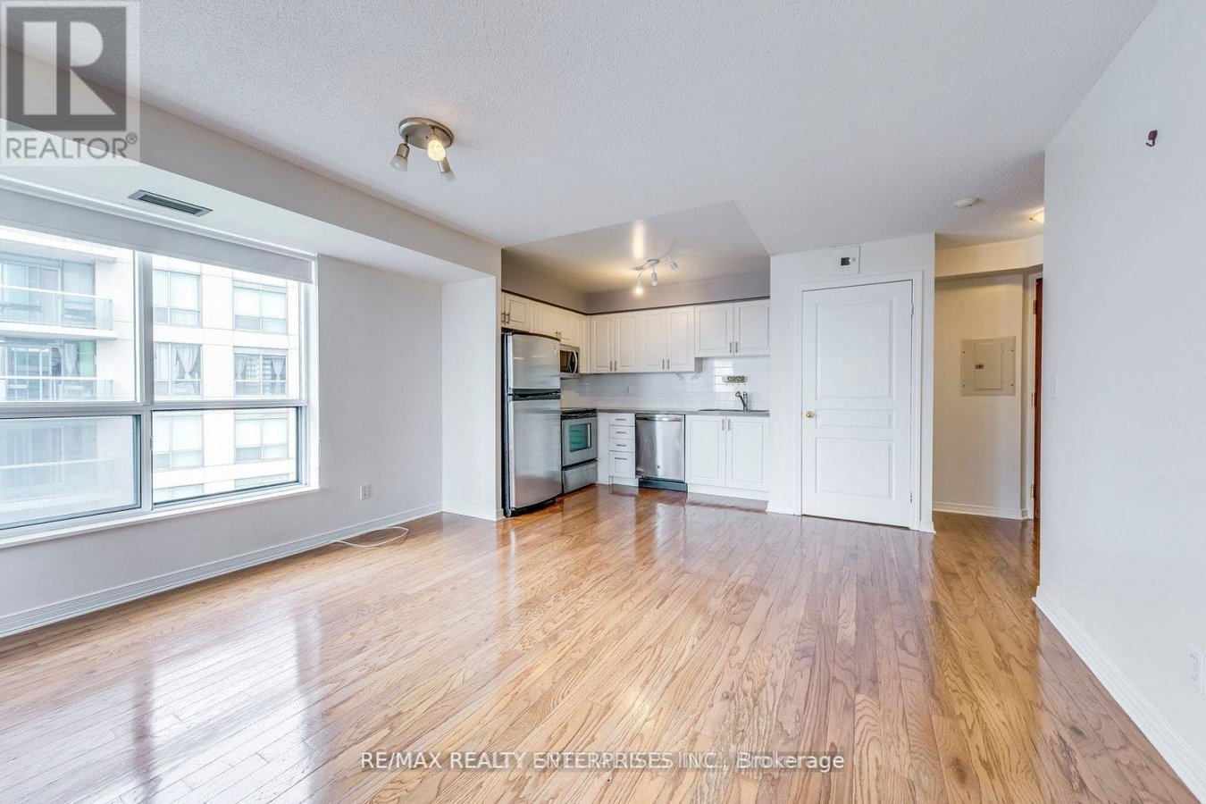 1409 - 2545 ERIN CENTRE BOULEVARD N - Photo 7