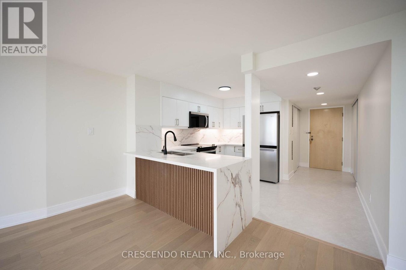 1006 - 50 EGLINTON AVENUE W - Photo 3
