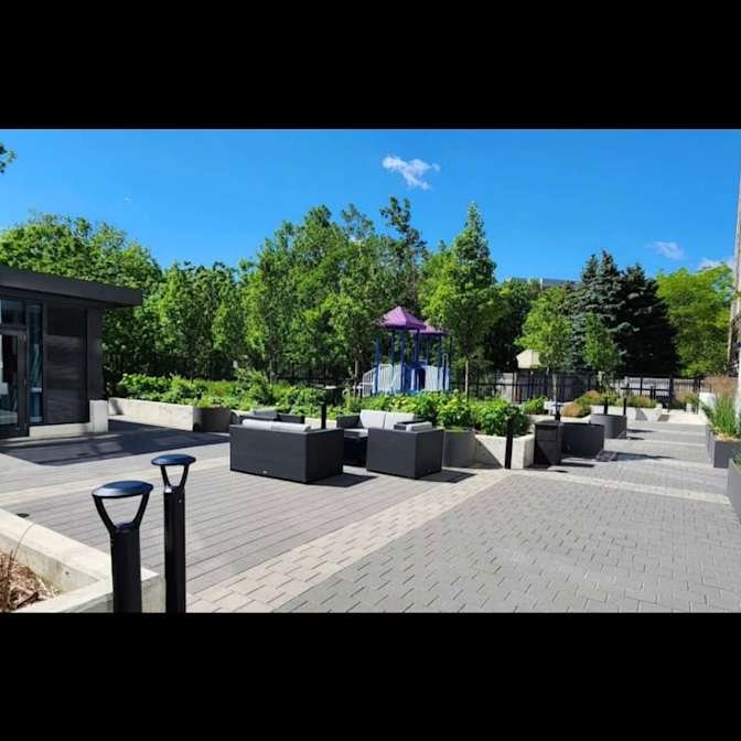 Burnhamthorpe Road East - Photo 8