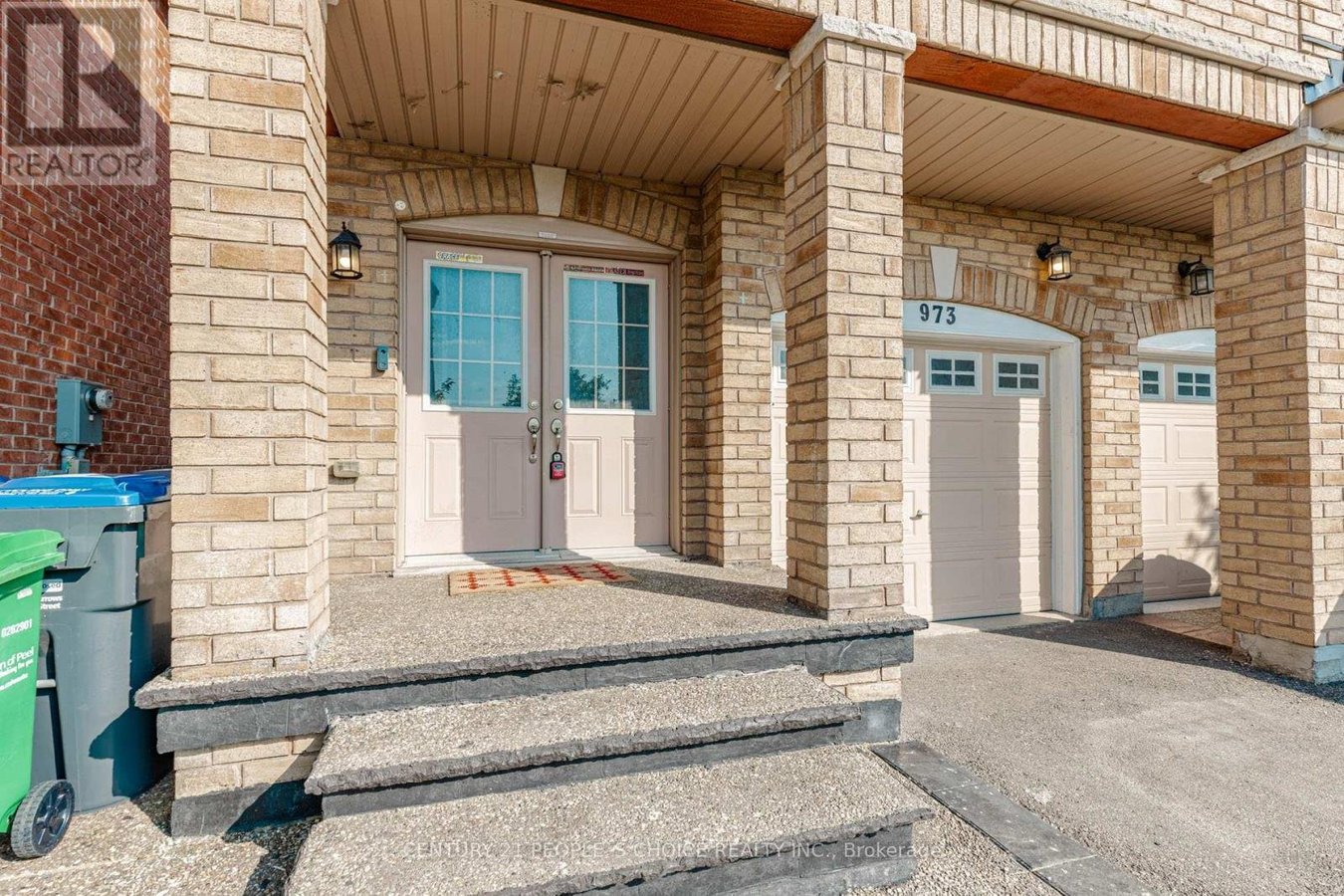 UPPER - 973 FRANCINE CRESCENT - Photo 6