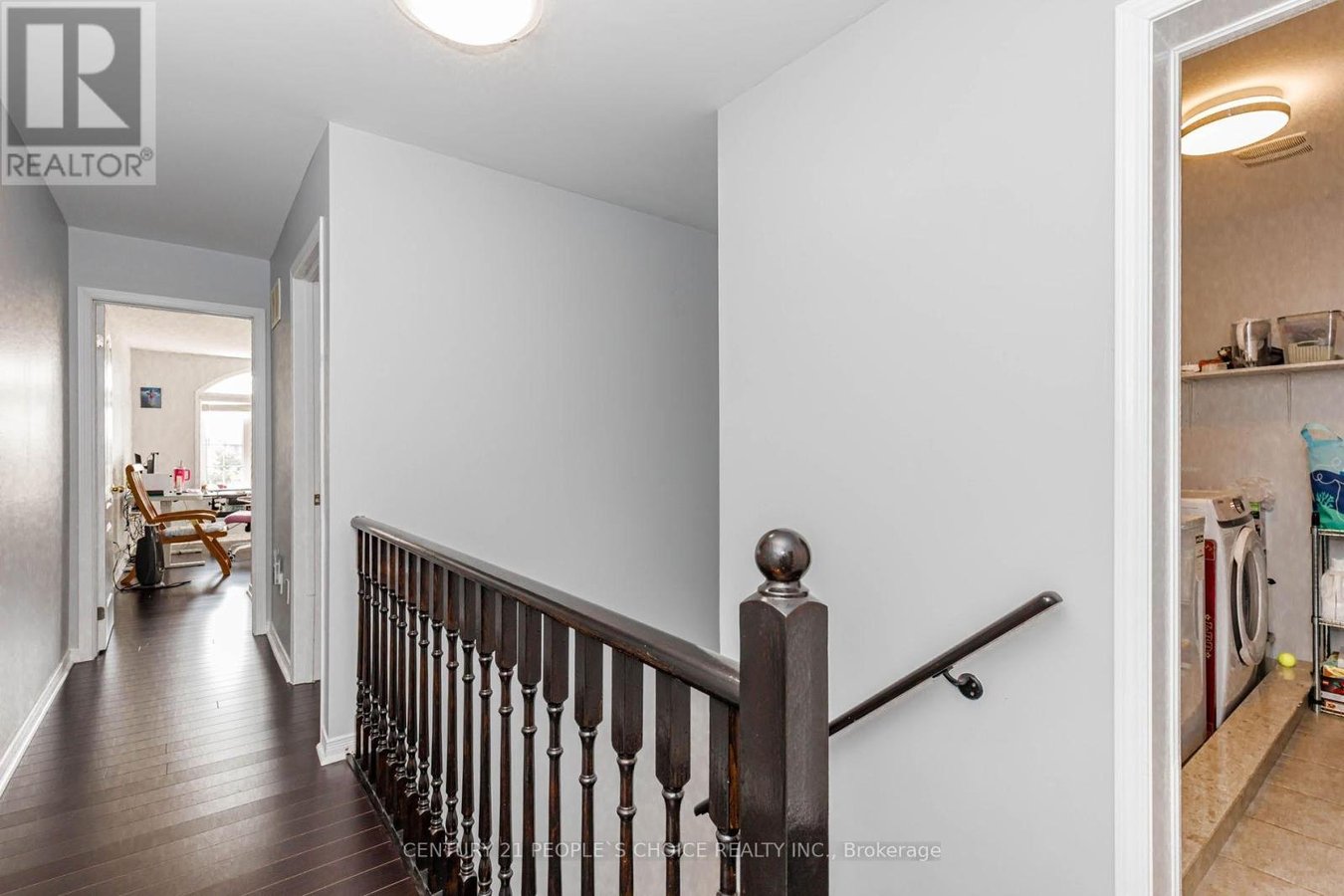 UPPER - 973 FRANCINE CRESCENT - Photo 31