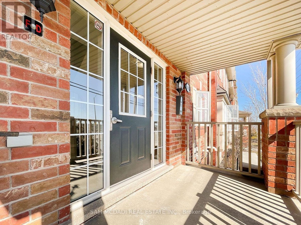 2 - 639 DUNDAS STREET W - Photo 5