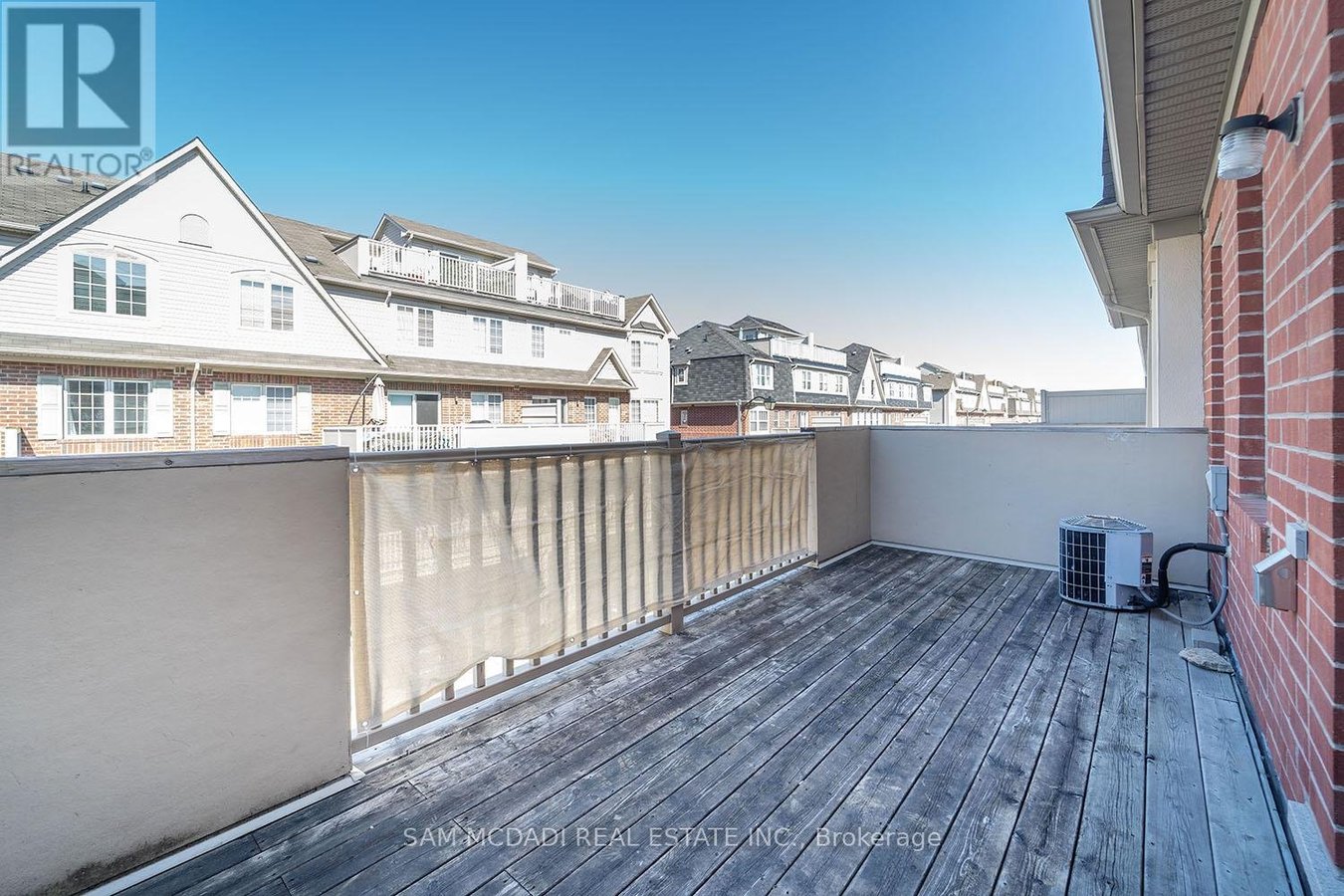 2 - 639 DUNDAS STREET W - Photo 10