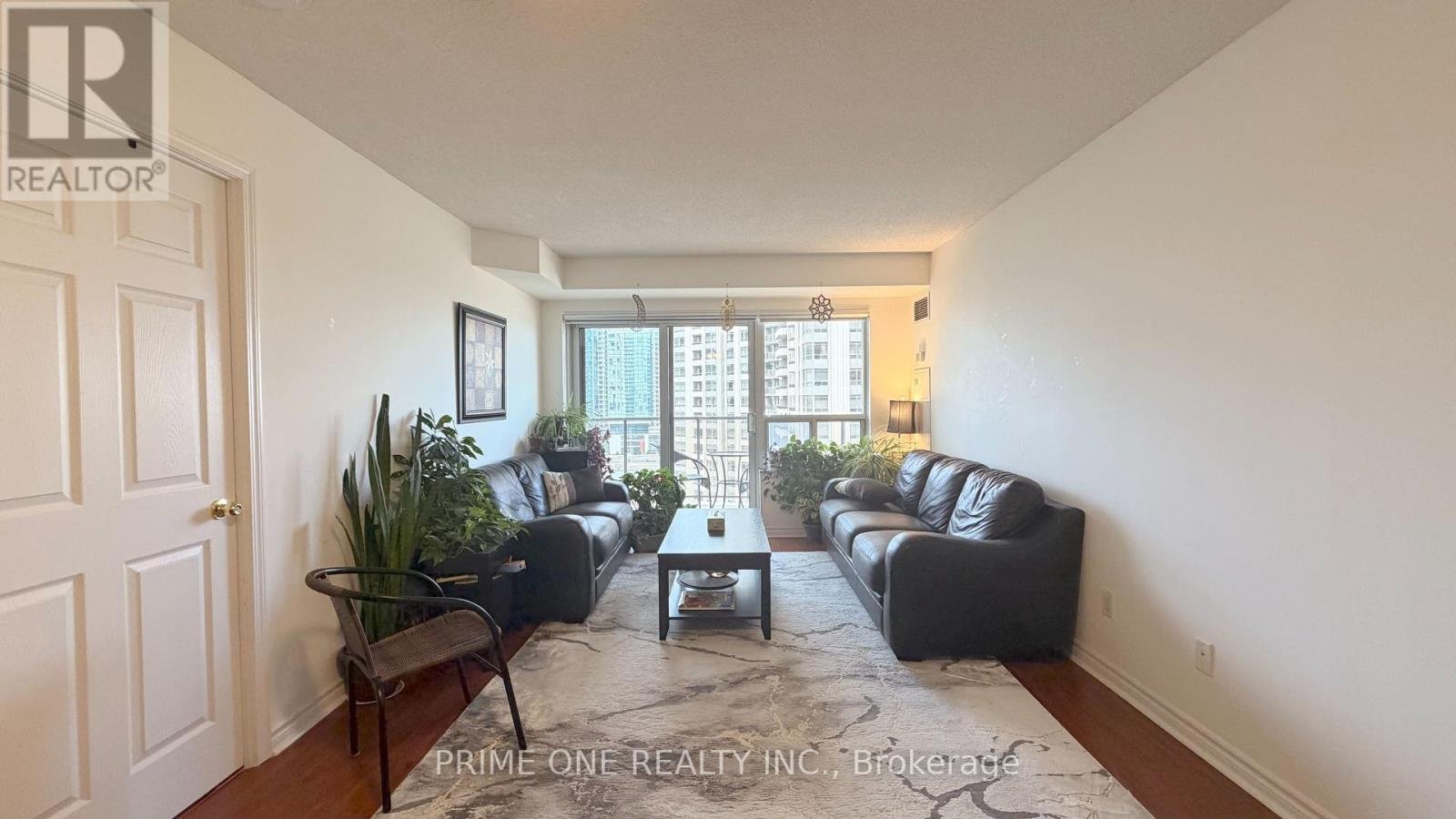 1421 - 25 KINGSBRIDGE GARDEN CIRCLE - Photo 11