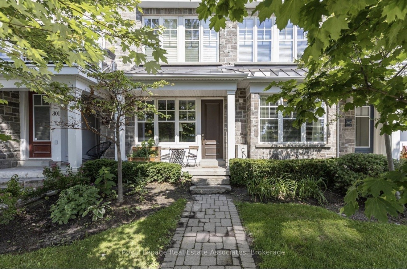 1437 Lakeshore Road East - Photo 2