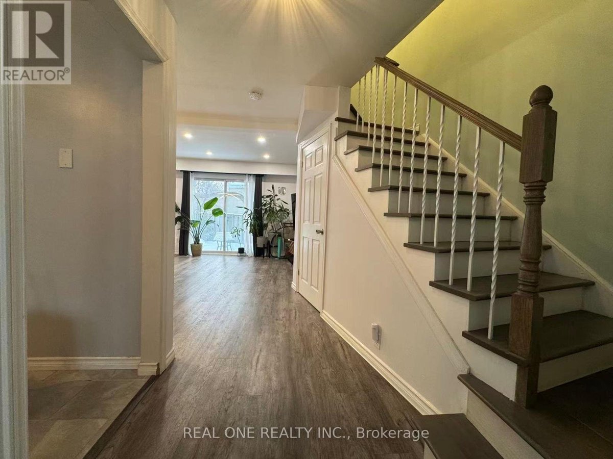 124 - 400 MISSISSAUGA VALLEY BOULEVARD - Photo 6