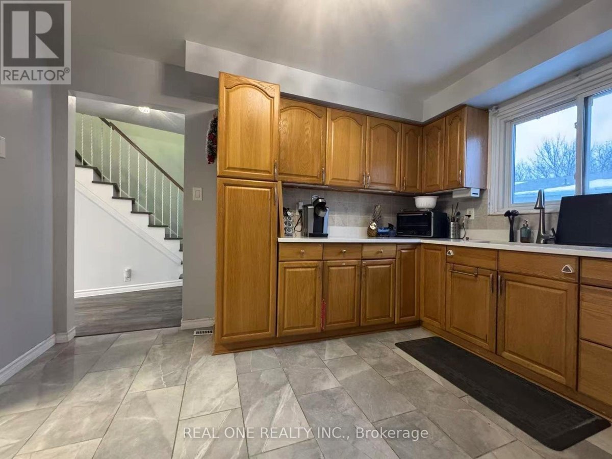 124 - 400 MISSISSAUGA VALLEY BOULEVARD - Photo 9