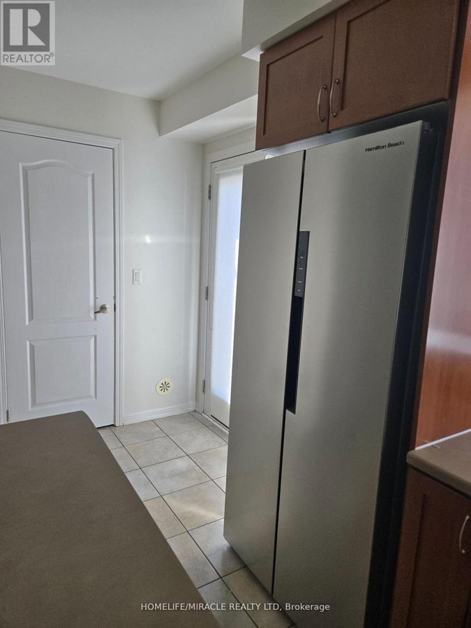 5 - 3120 BOXFORD CRESCENT - Photo 11