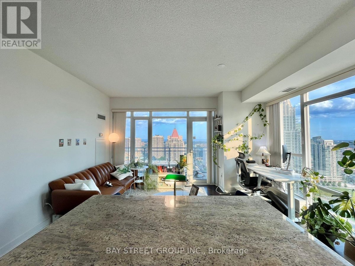 2905 - 360 SQUARE ONE DRIVE - Photo 8