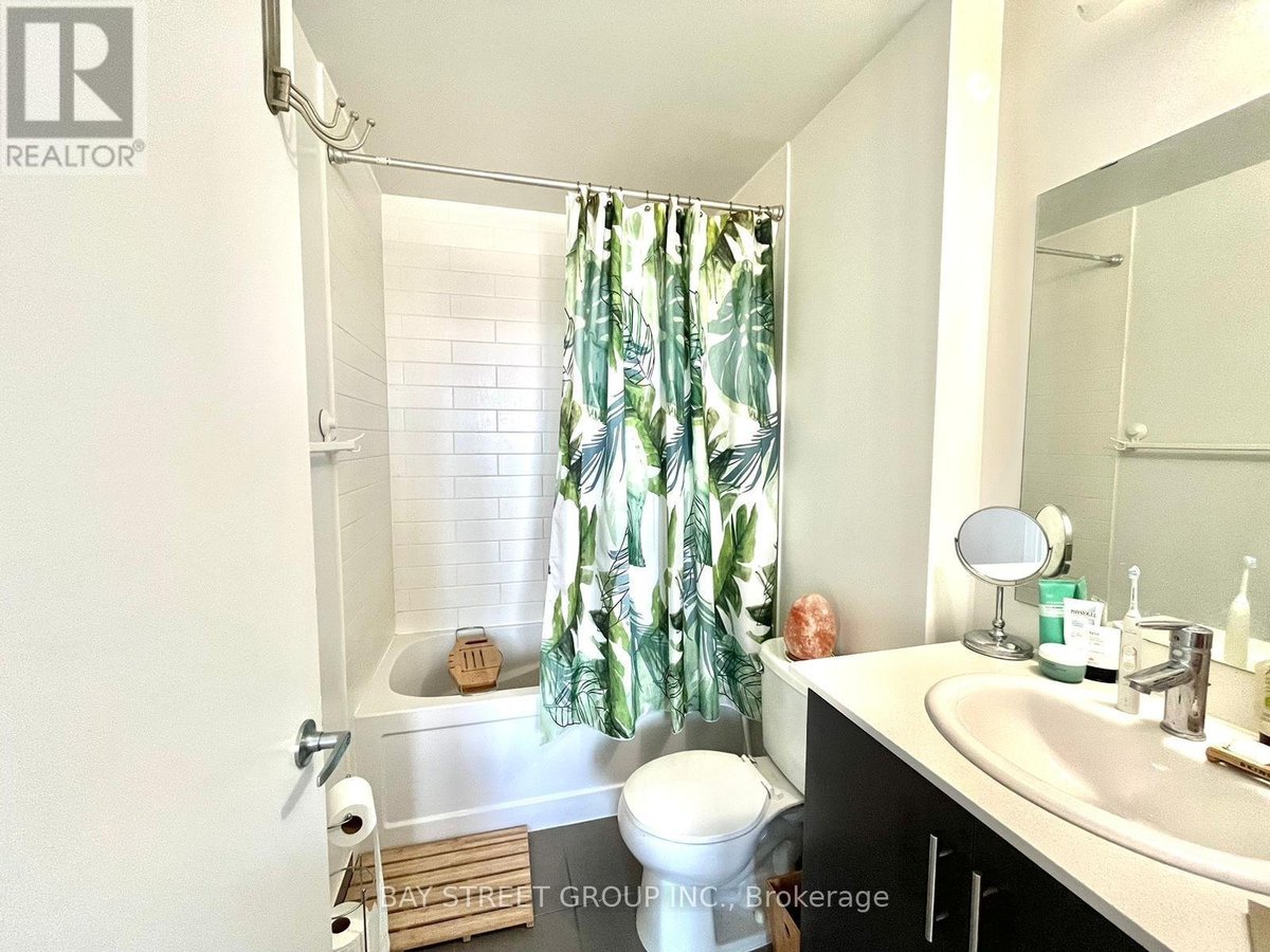2905 - 360 SQUARE ONE DRIVE - Photo 11