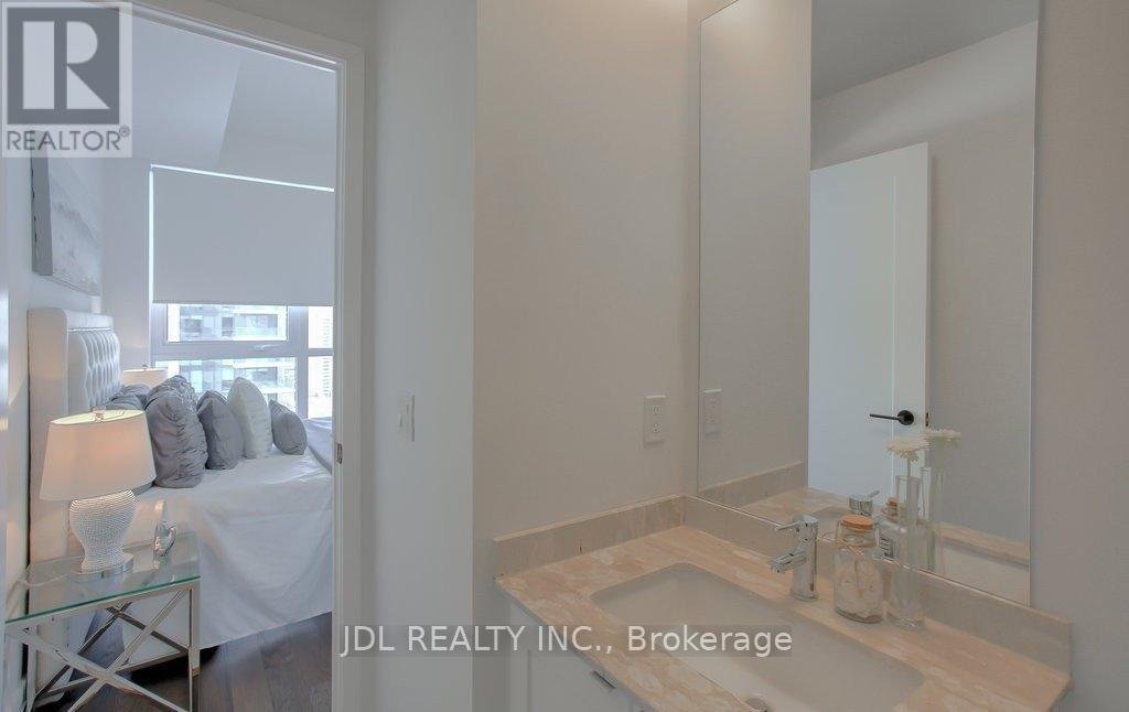 815 - 4055 PARKSIDE VILLAGE DRIVE - Photo 3