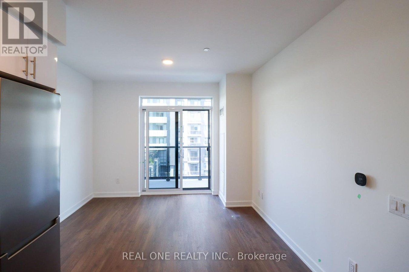 617 - 5105 HURONTARIO STREET - Photo 11