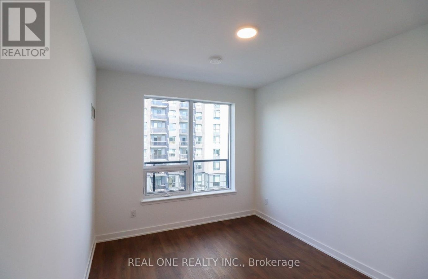 617 - 5105 HURONTARIO STREET - Photo 15
