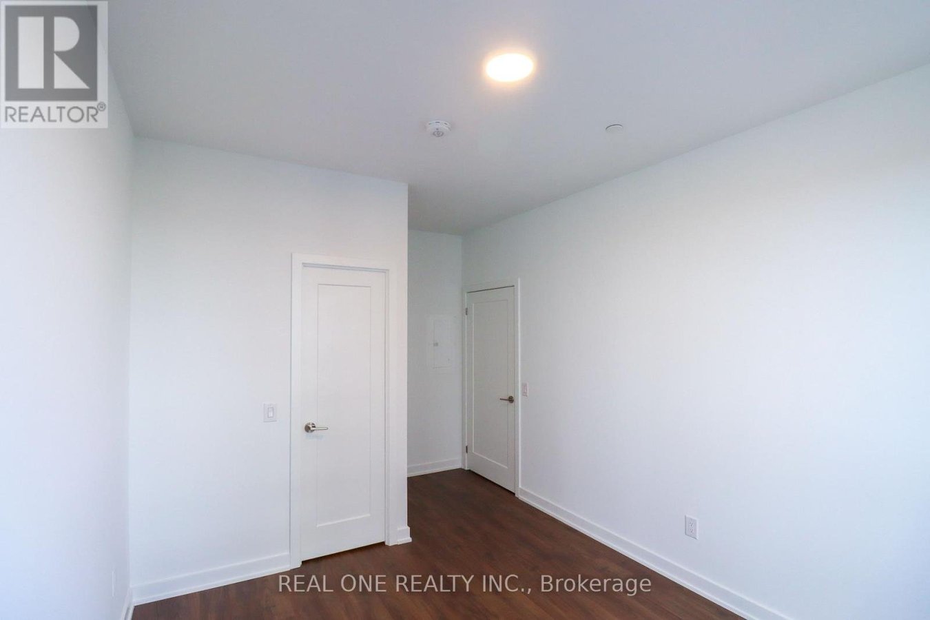 617 - 5105 HURONTARIO STREET - Photo 17