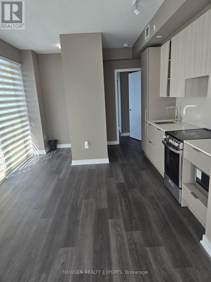 4309 - 3900 CONFEDERATION PARKWAY - Photo 1