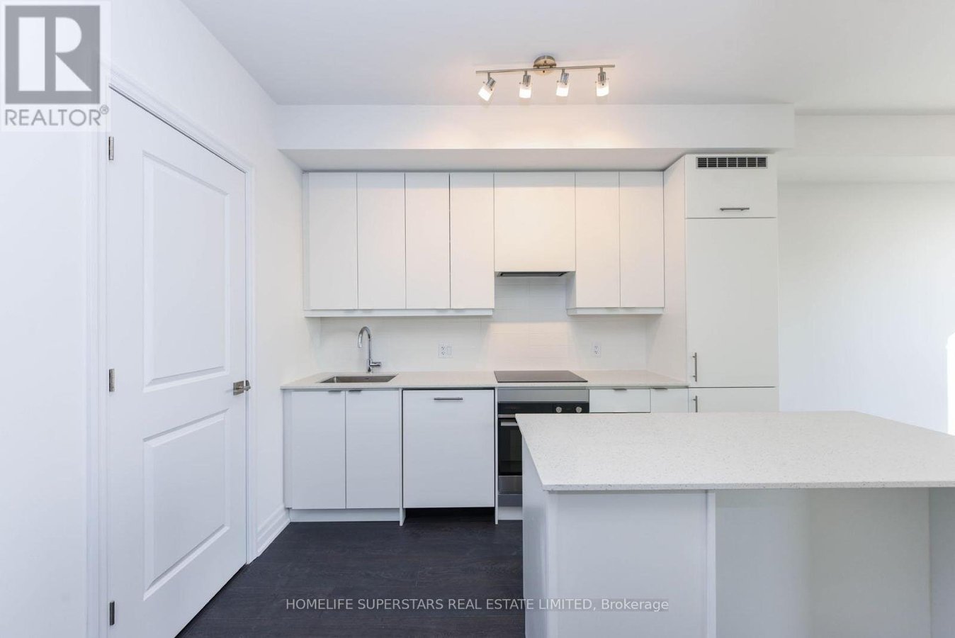 2905 - 30 ELM DRIVE W - Photo 20