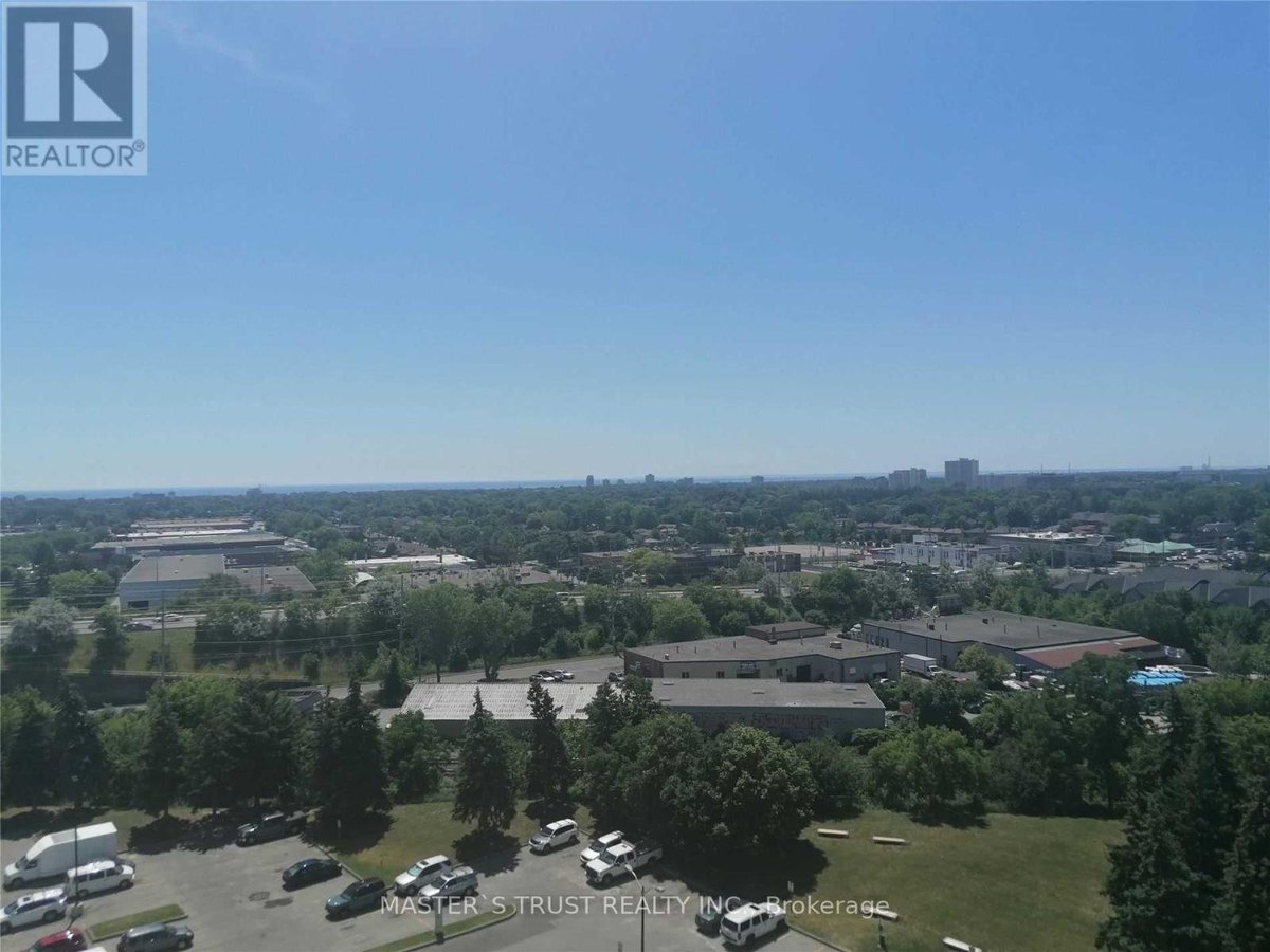 1210 - 530 LOLITA GARDENS - Photo 2