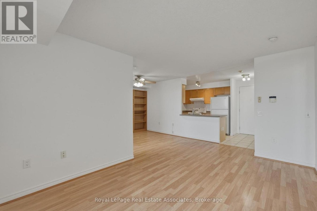 1202 - 55 STRATHAVEN DRIVE - Photo 11
