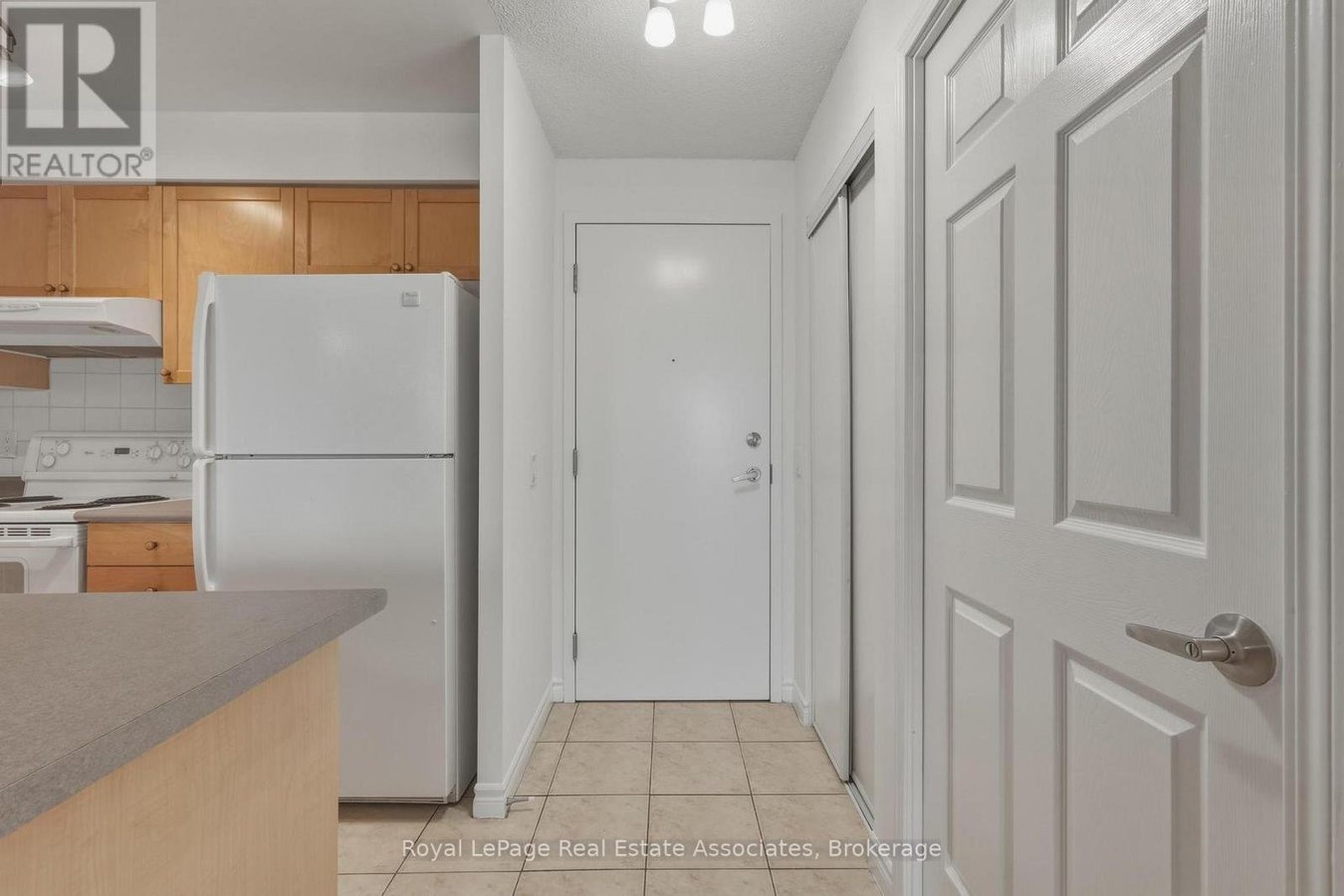 1202 - 55 STRATHAVEN DRIVE - Photo 26