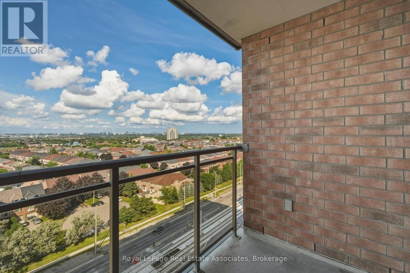 1202 - 55 STRATHAVEN DRIVE - Photo 28
