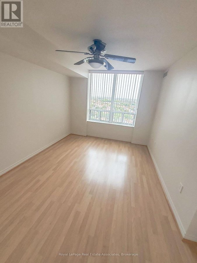 1202 - 55 STRATHAVEN DRIVE - Photo 34