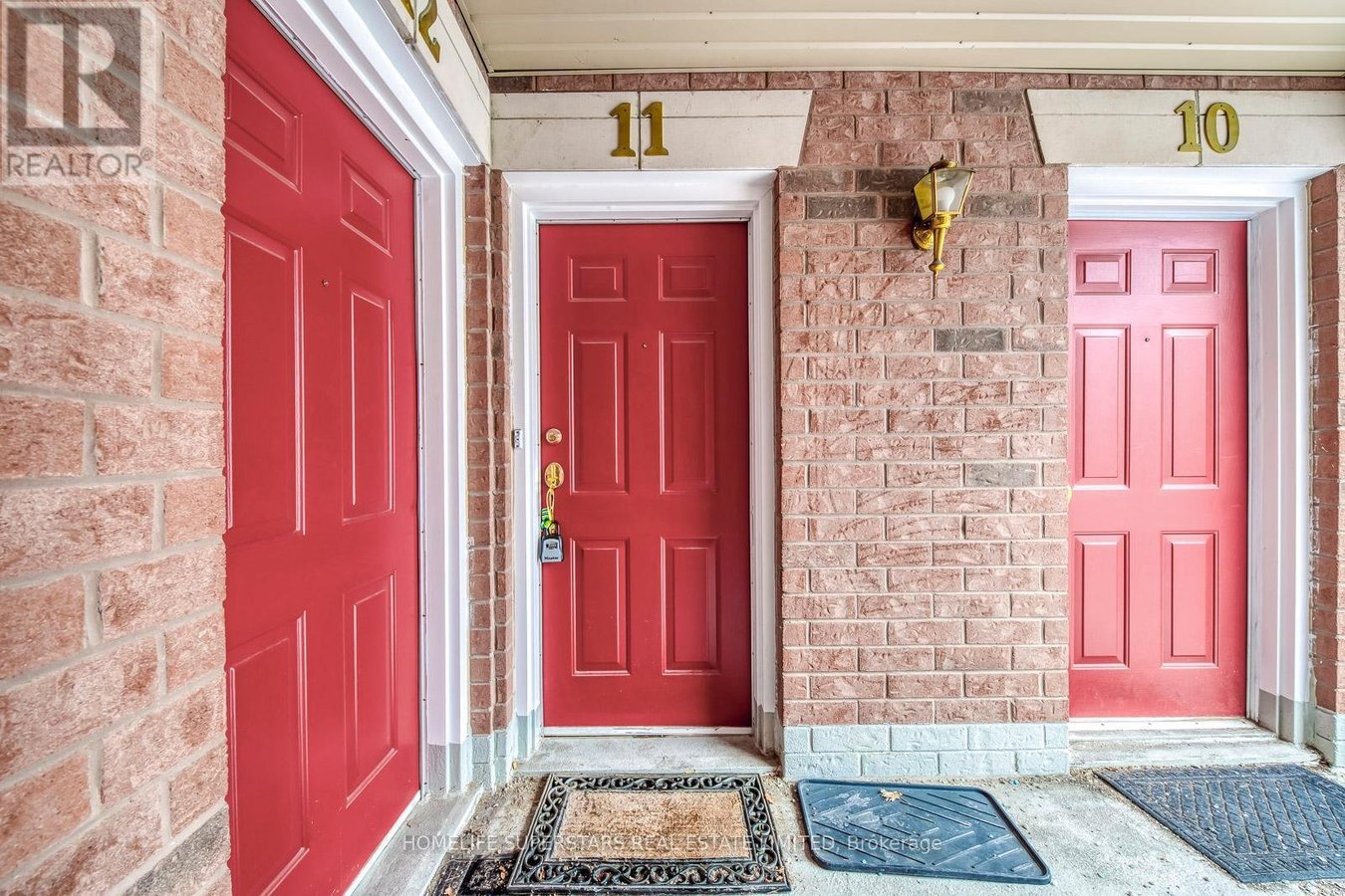 UNIT 11 - 605 SHORELINE DRIVE - Photo 2