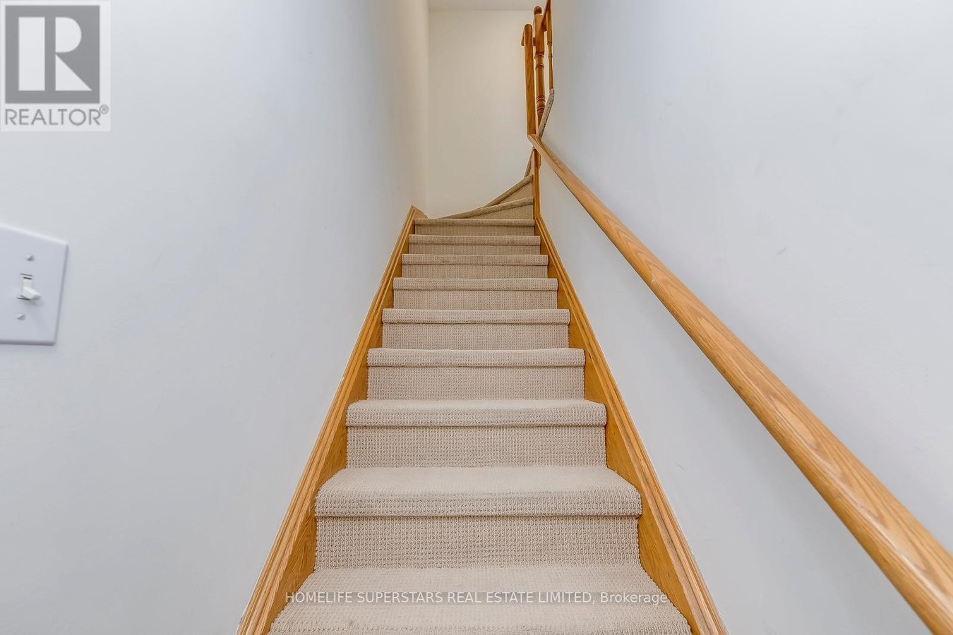 UNIT 11 - 605 SHORELINE DRIVE - Photo 3