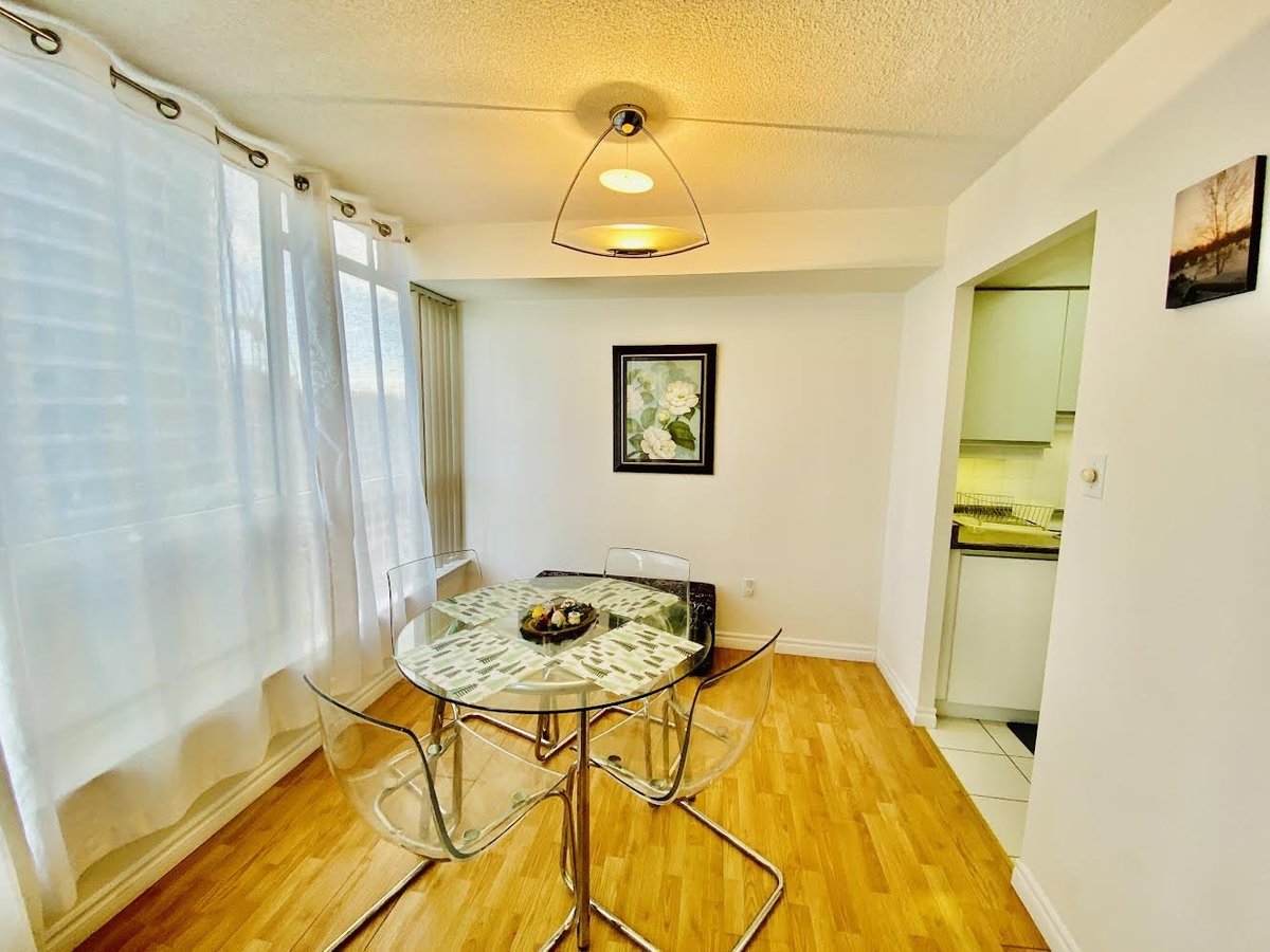 55 Elm Drive West - Photo 5
