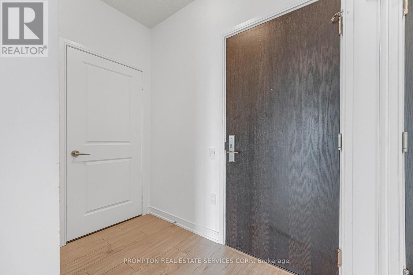 3320 - 8 NAHANI WAY - Photo 2