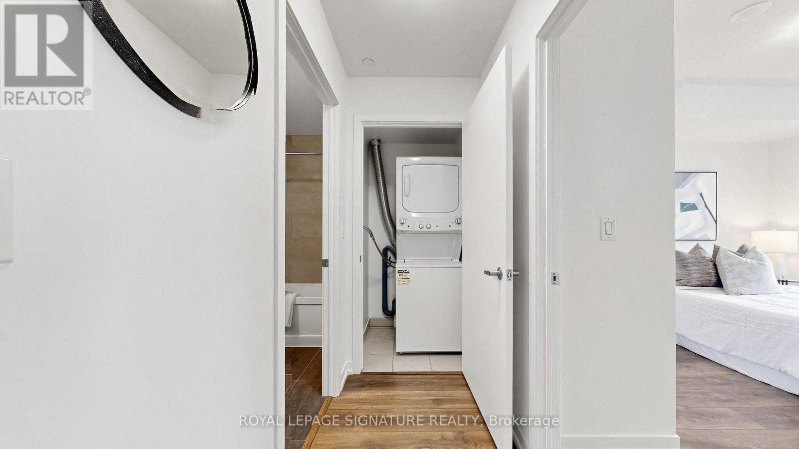1710 - 2520 EGLINTON AVENUE W - Photo 17