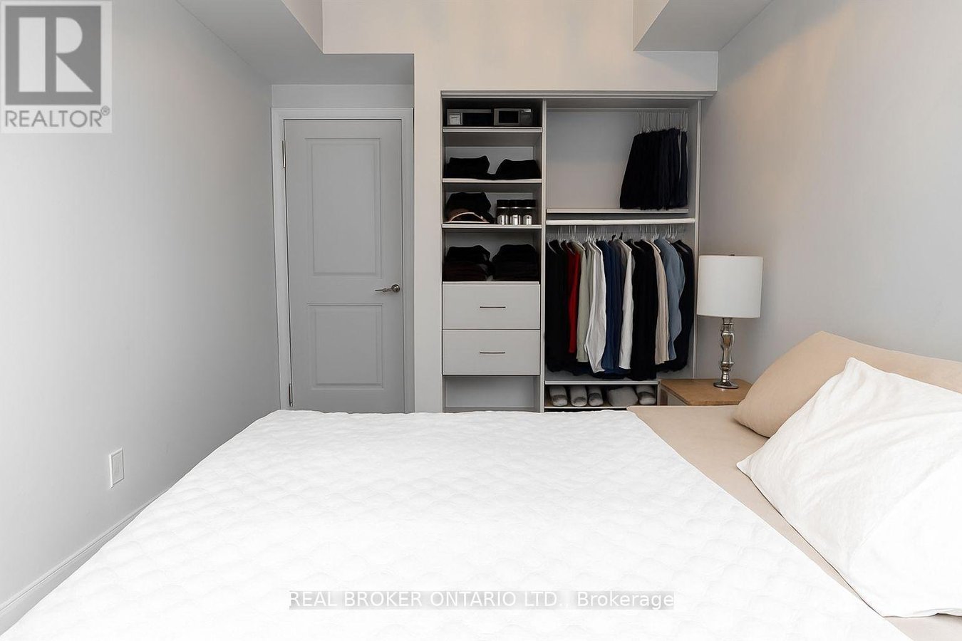2107 - 90 ABSOLUTE AVENUE - Photo 12