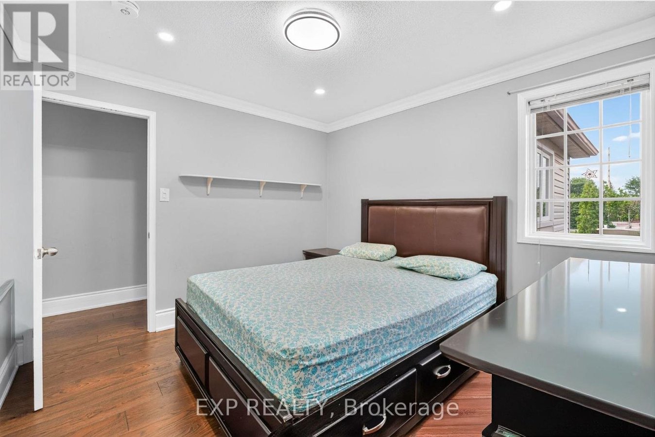 UPPER - 5896 CHORLEY PLACE - Photo 24