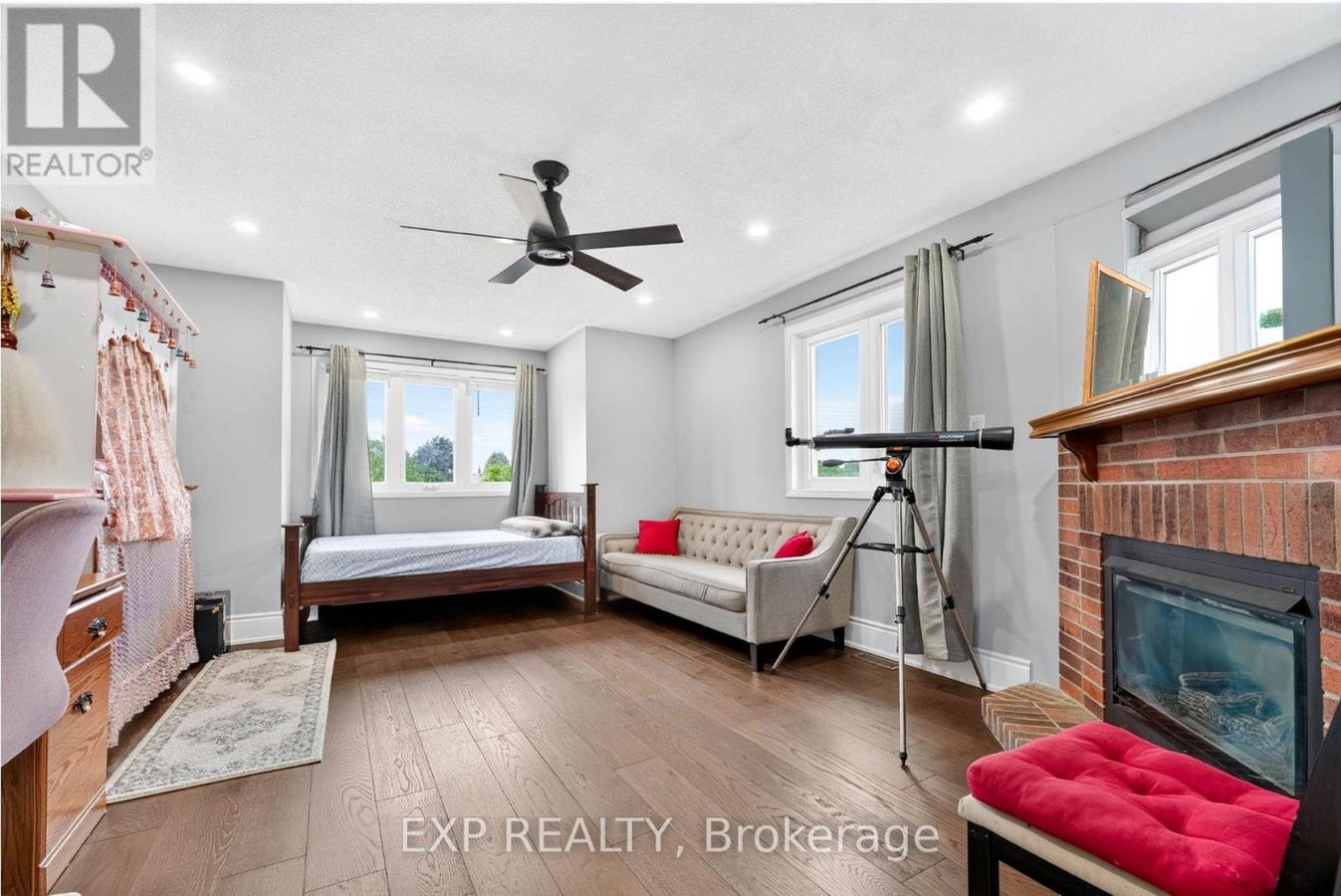 UPPER - 5896 CHORLEY PLACE - Photo 26