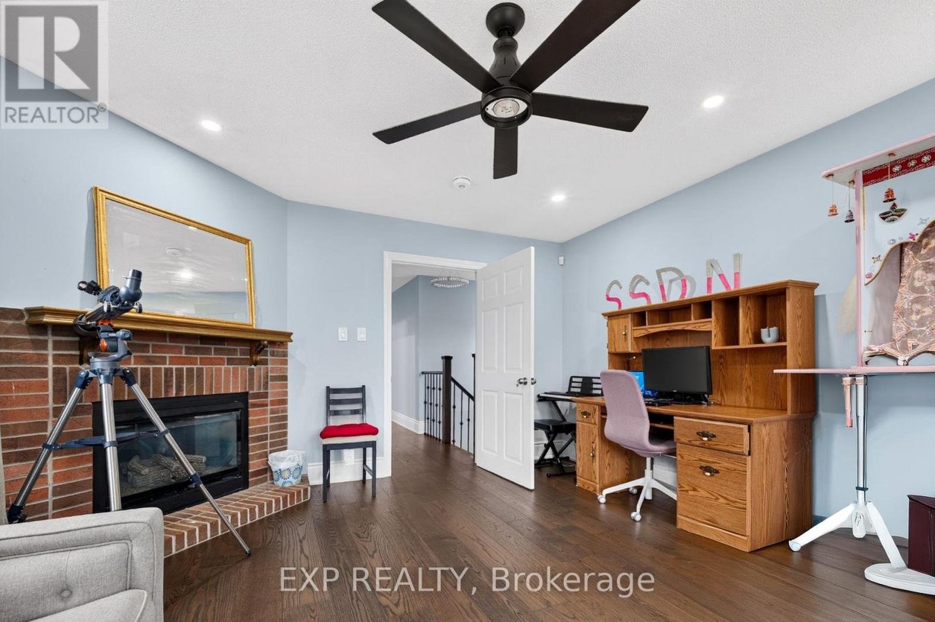 UPPER - 5896 CHORLEY PLACE - Photo 27