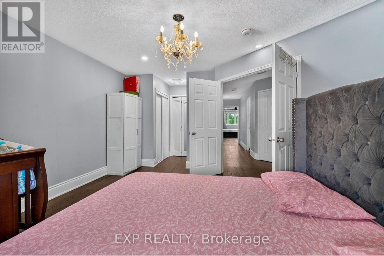 UPPER - 5896 CHORLEY PLACE - Photo 36