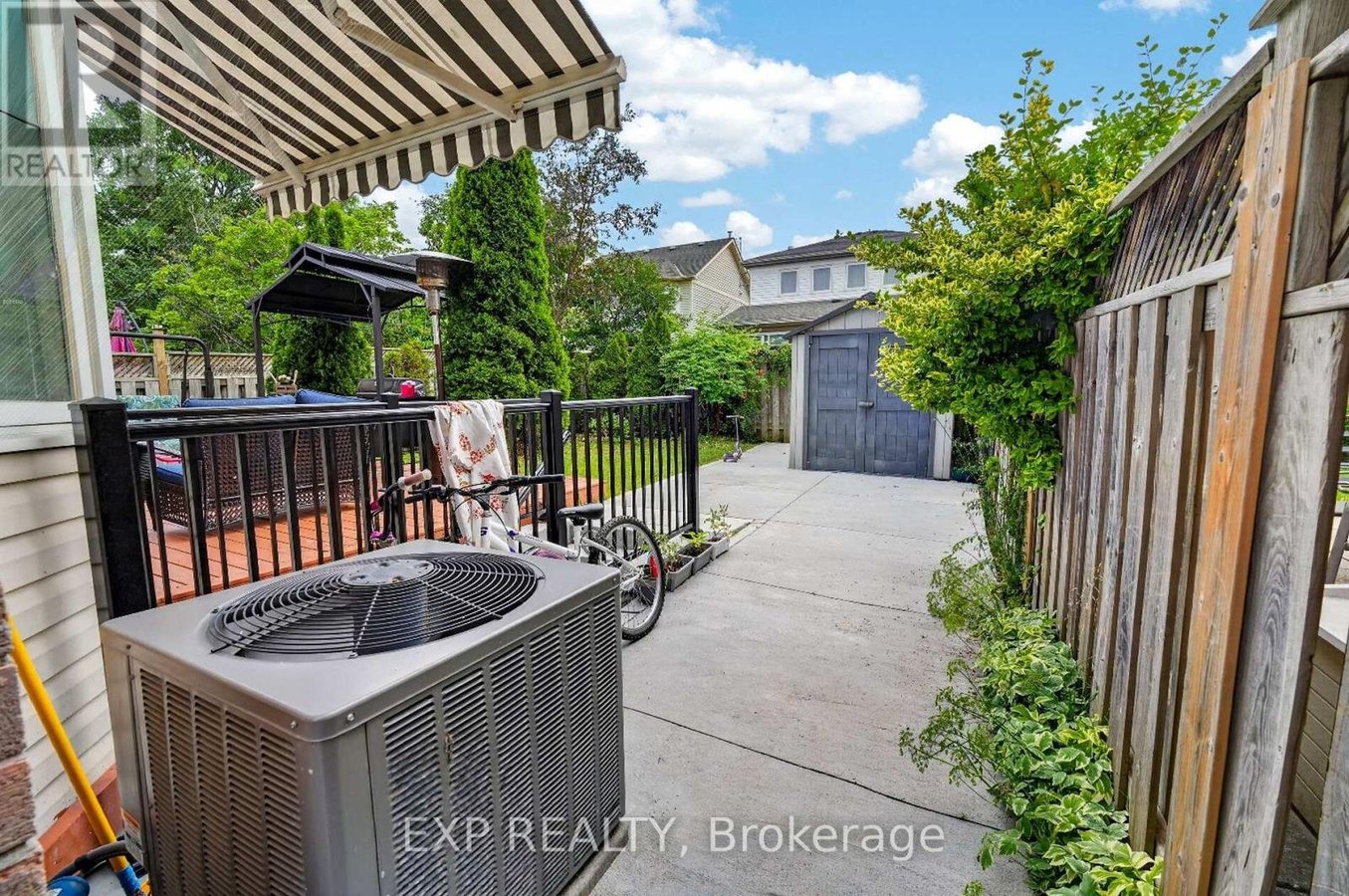 UPPER - 5896 CHORLEY PLACE - Photo 44